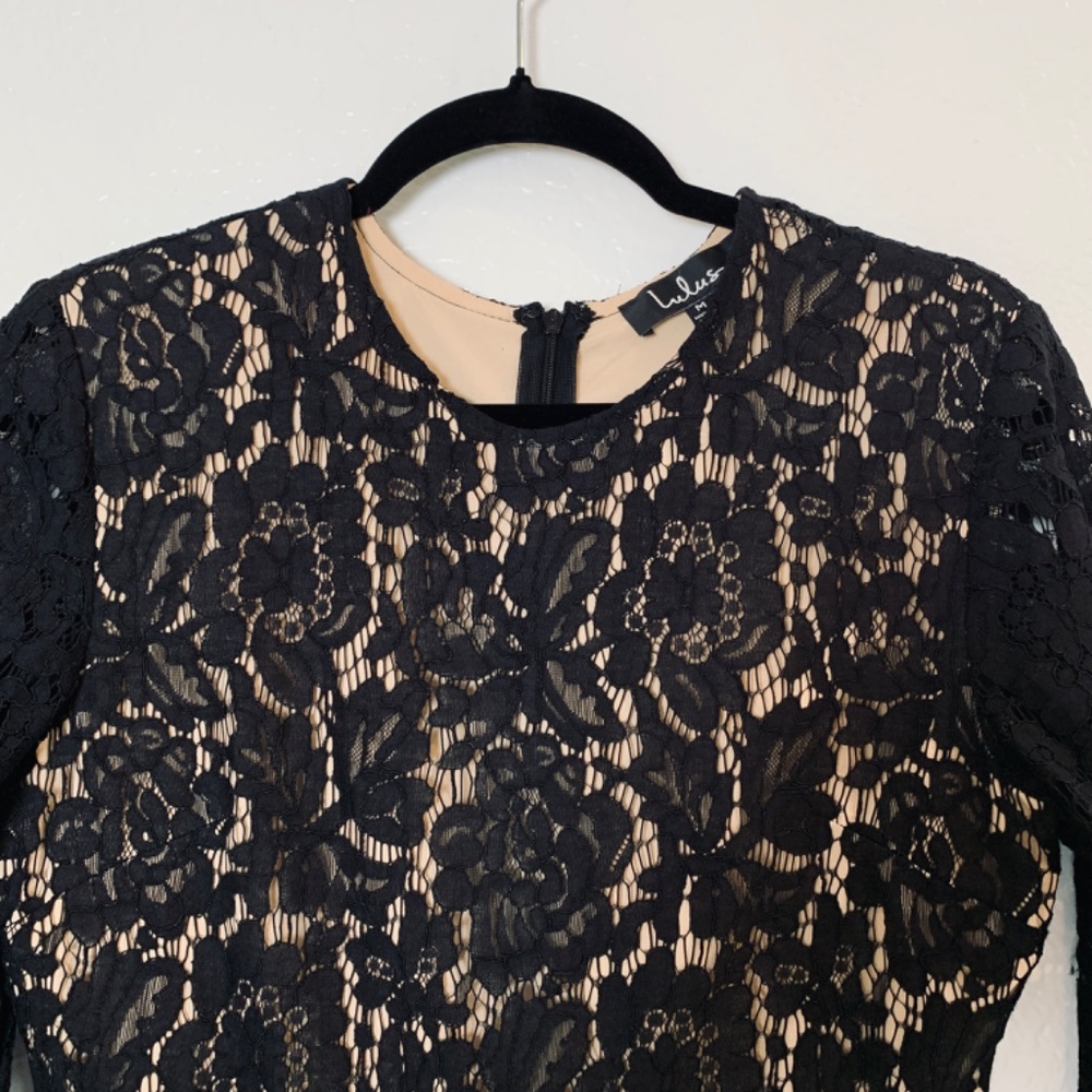 Lulus Dress Black Lace Bodycon Size Medium Long Sleeve LBD Whimsygoth Witchy - Picture 4 of 12